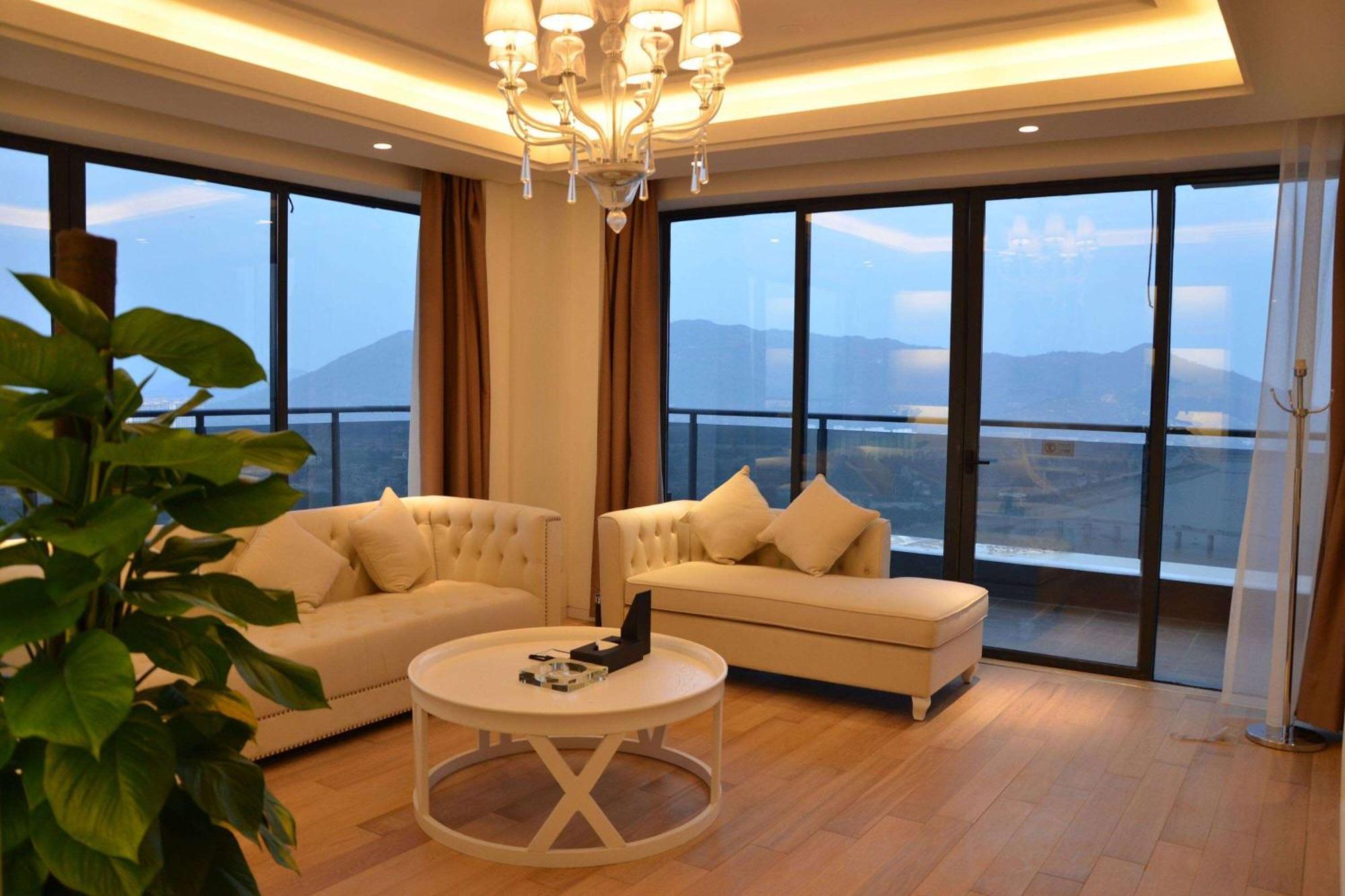 Wyndham Garden Hotel Lingshui  Exterior foto